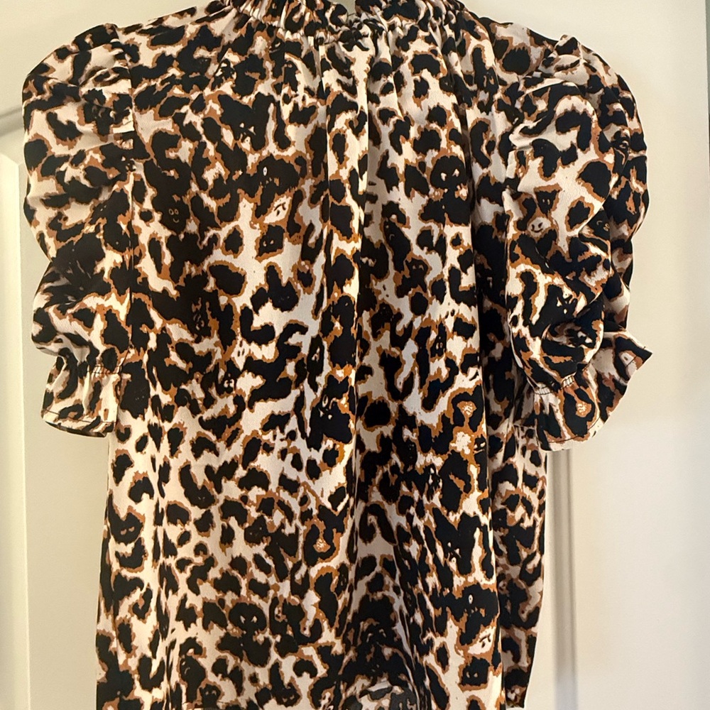 THML Leopard Print Top - Picture 2 of 5